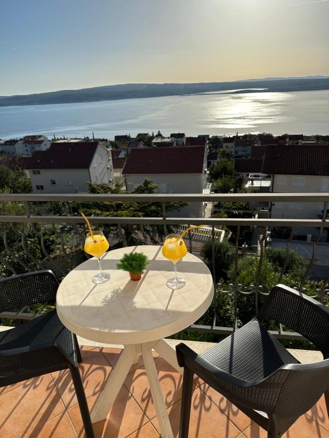 Apartments Badnje Dramalj Exteriör bild